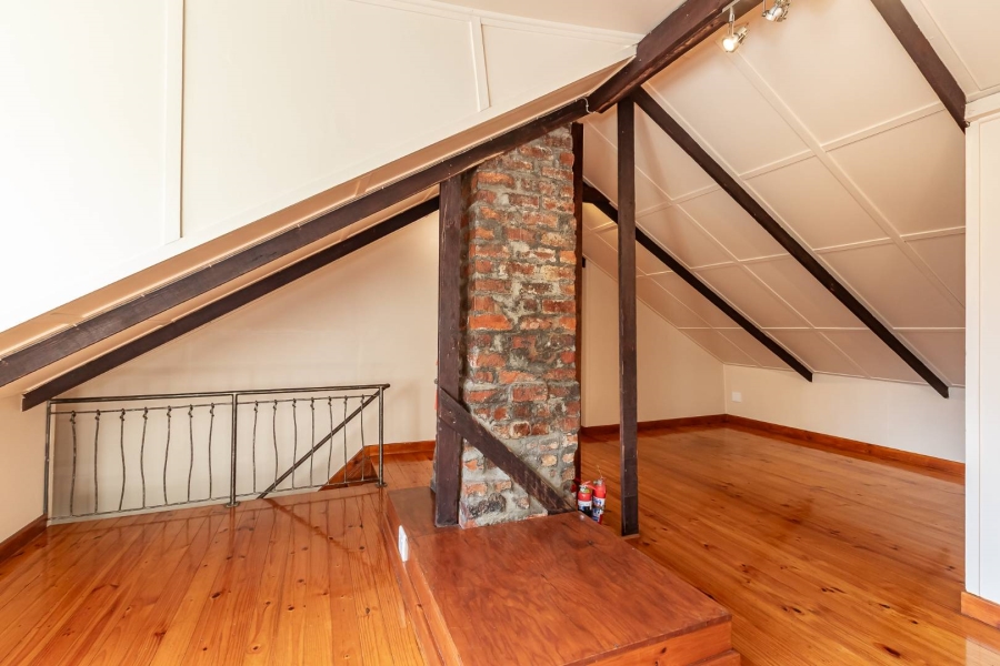 6 Bedroom Property for Sale in Newlands Western Cape